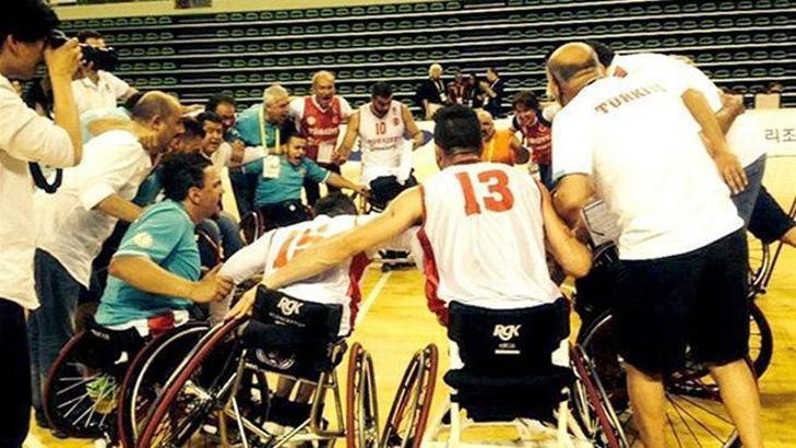 Tekerlekli Sandalye Basketbol takımımız dünya 3.'sü oldu
