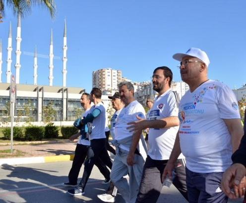 Mersin tek yürek oldu! 65 bin kişi barış, huzur ve kardeşlik için koştu
