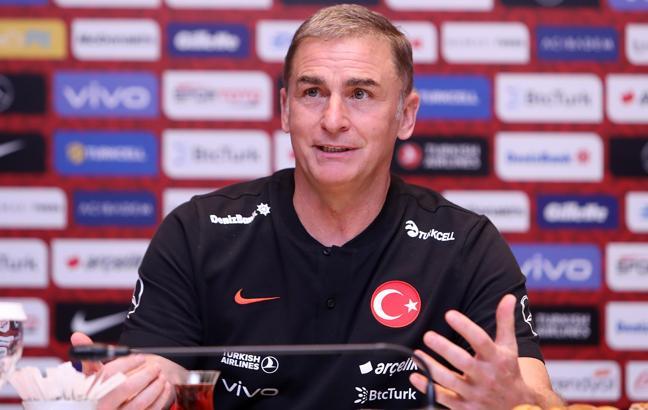 Son dakika | Stefan Kuntz'tan Ferdi Kadıoğlu ve yabancı kuralı açıklaması
