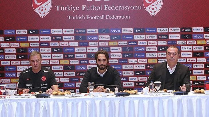 Hamit Altıntop, Kadir Kardaş ve Kuntz, TV kanallarının temsilcileriyle bir araya geldi