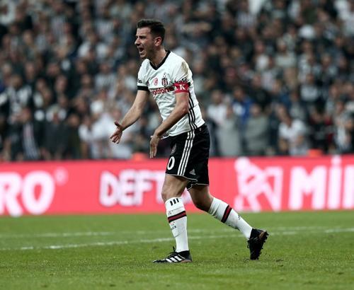 Oğuzhan Özyakup: 5-0, 6-0 kazanabilirdik