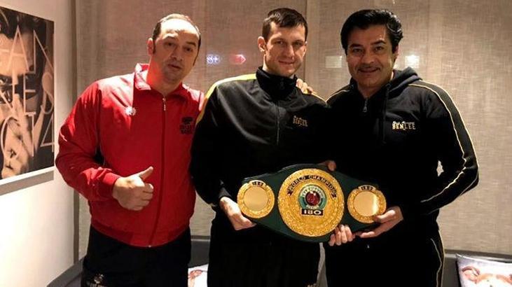 EC BOXİNG'in sporcusu Fransa'da ringe çıkıyor