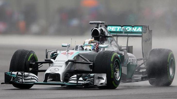 İngiltere'de ilk sıra Nico Rosberg'in