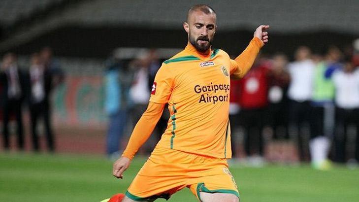Alanyaspor'da 4 oyuncu ile yollar ayrılıyor