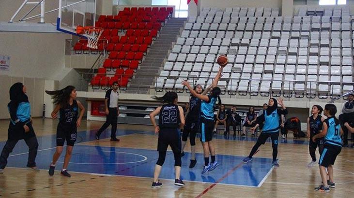 Genç Kızlar Basketbol müsabakaları başladı
