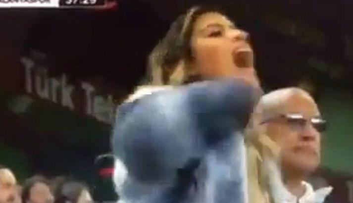 Maicon'un eşi Ursula'dan olay hareket