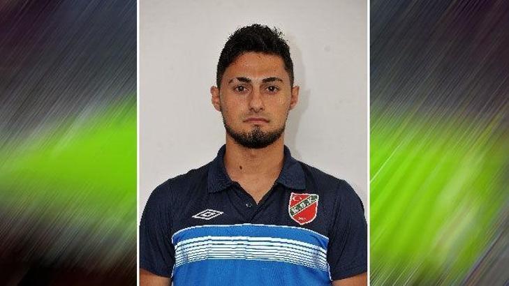 Karşıyaka, Servan Taştan'la uzattı
