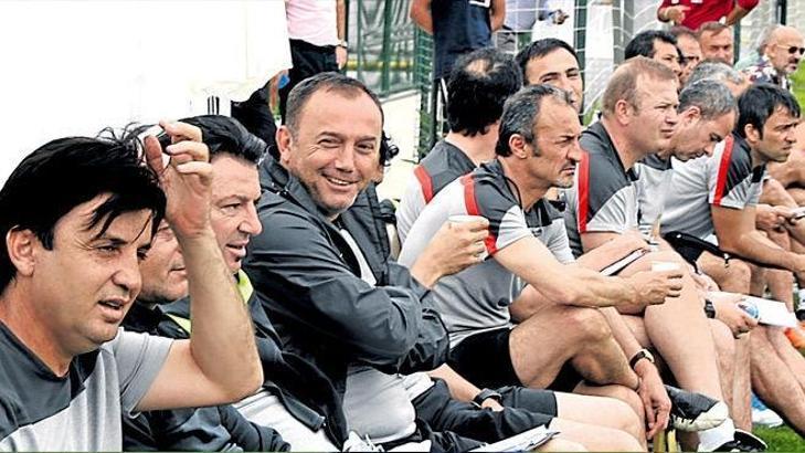 Pro Lisans kursunda şov var