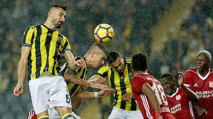 Fenerbahçe'de flaş karar! Mehmet Topal ve Josef de Souza...