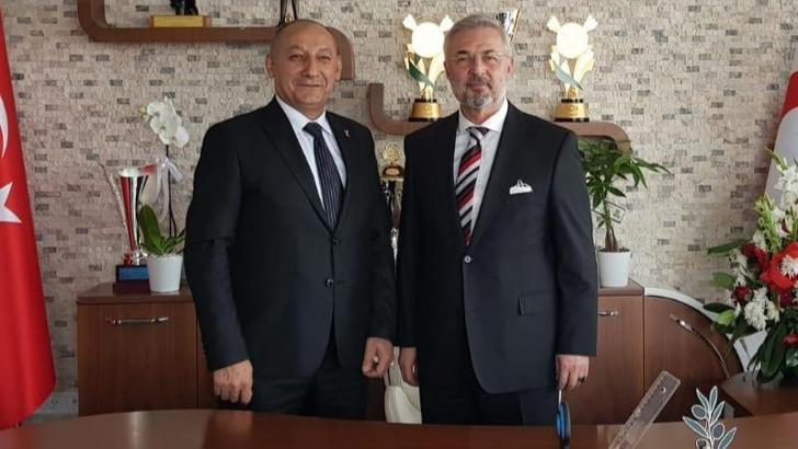 Türkiye Halter Federasyonu başkanlığına seçilen Talat Ünlü, görevi devraldı