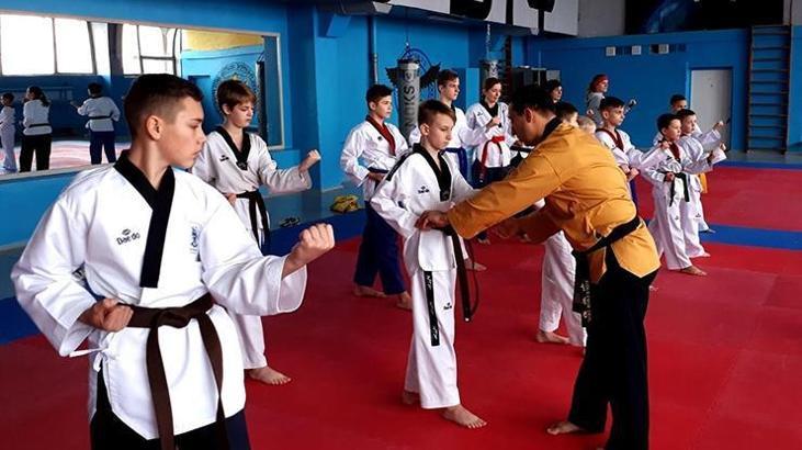 Recep Başkan'dan yurt dışında seminer