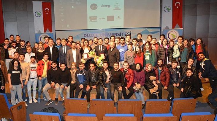 Merve Aydın, öğrencilerle bir araya geldi
