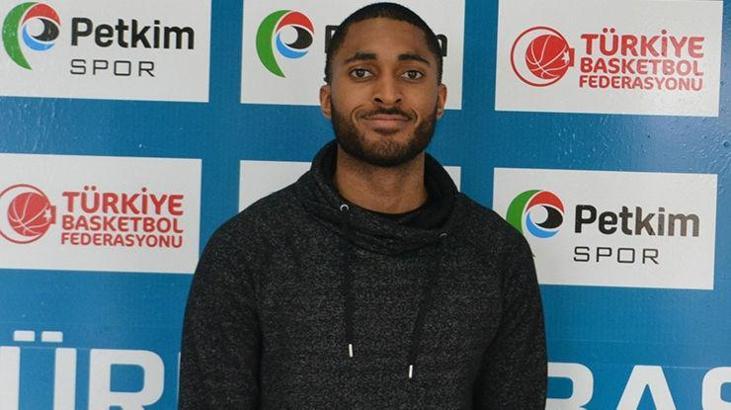Petkimspor, Adam Smith ile anlaştı