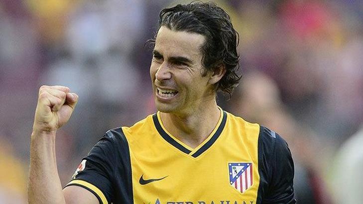 Tiago koptu geliyor
