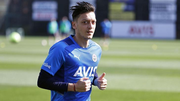 Fenerbahçe'de Mesut Özil gelişmesi