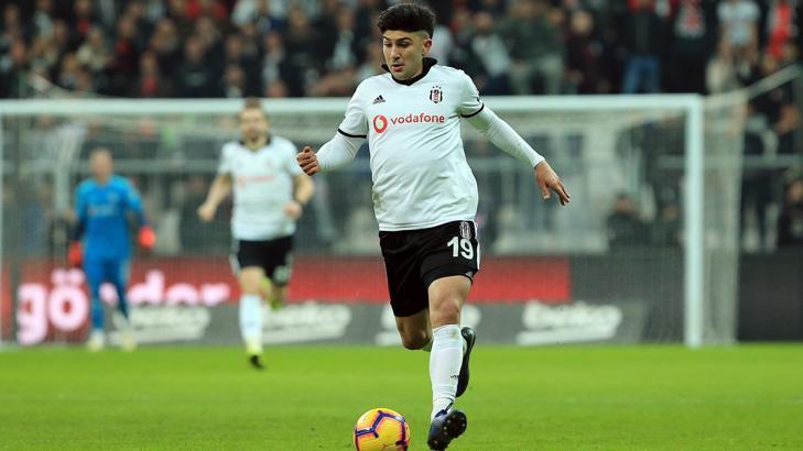 Beşiktaş'ta Güven Yalçın, Galatasaray'a karşı ilk derbisine çıktı