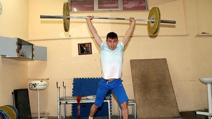 23 güne iki Avrupa şampiyonluğu sığdırdı