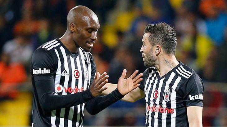 Beşiktaş'tan beklenmedik Atiba kararı!