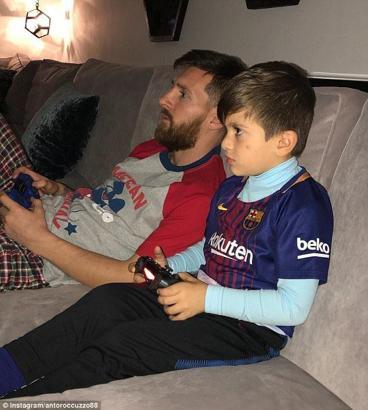 Lionel Messi, FIFA'da Real'i seçti