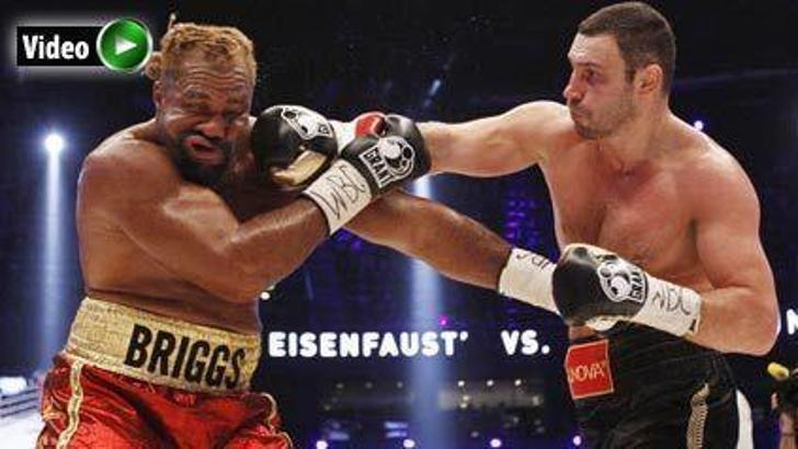 Klitschko rakibini dağıttı!