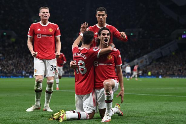 Manchester United, Tottenham'ı rahat geçti!