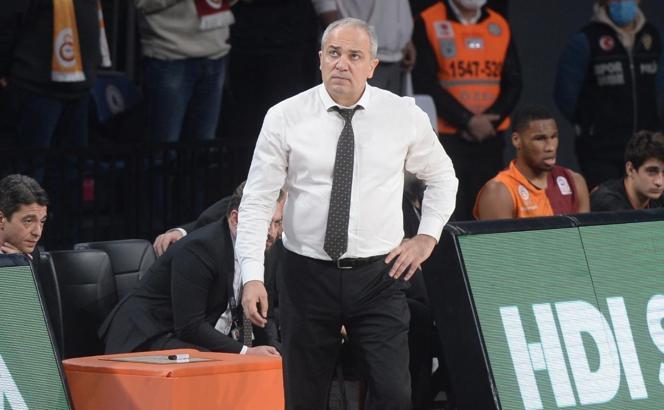 Galatasaray Nef'te Ekrem Memnun'dan büyük fedakarlık