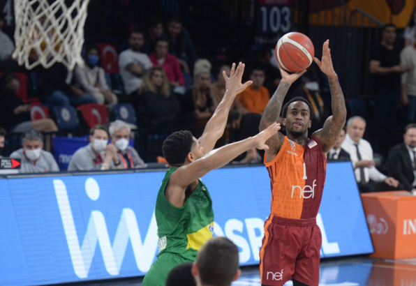 Galatasaray Nef-Frutti Extra Bursaspor maç sonucu: 99-84