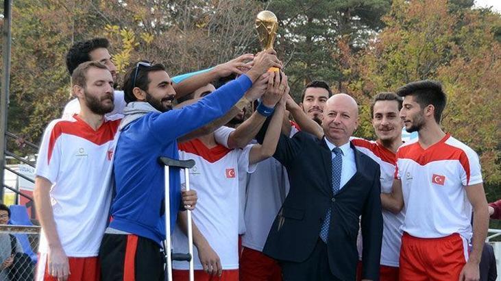 Kayseri'de yapılan 1'inci Mini Dünya Kupası sona erdi