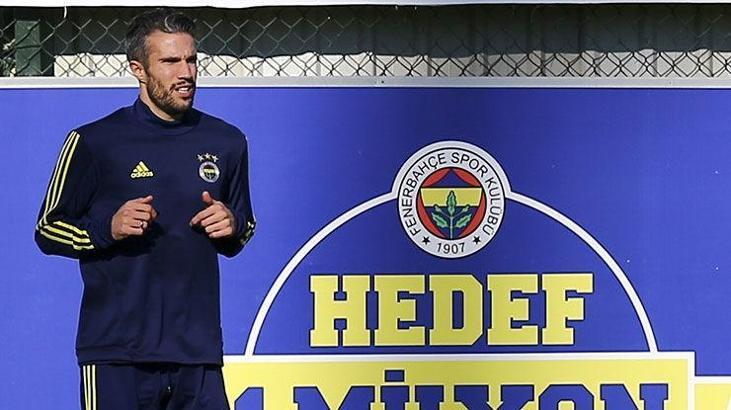 Bir Van Persie klasiği...