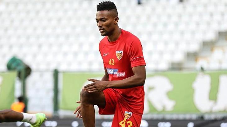Kayserispor'da Bernard Mensah şoku yaşanıyor