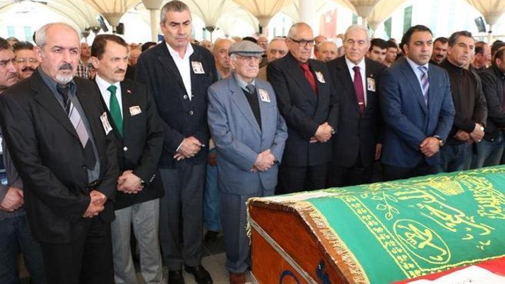 Milli güreşçi toprağa verildi