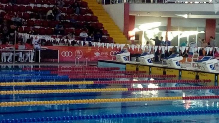 Bedensel engelli milli yüzücüler Erzurum'da güç depoluyor