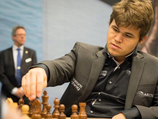 Satrançta Magnus Carlsen tacı bırakmadı