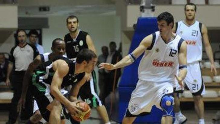 Fenerbahçe Ülker zorlanmadı: 80-57