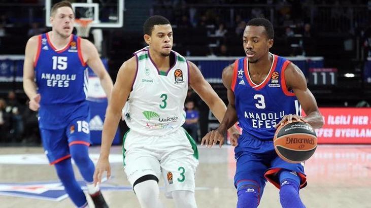 Anadolu Efes - Unicaja Malaga maç sonucu: 74-79