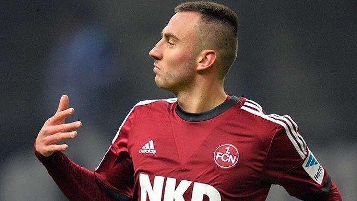 Arsenal'e İsviçreli golcü