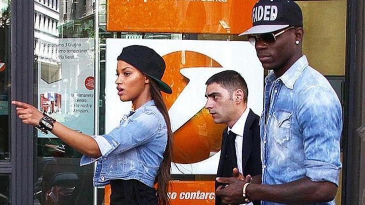Balotelli terk edildi