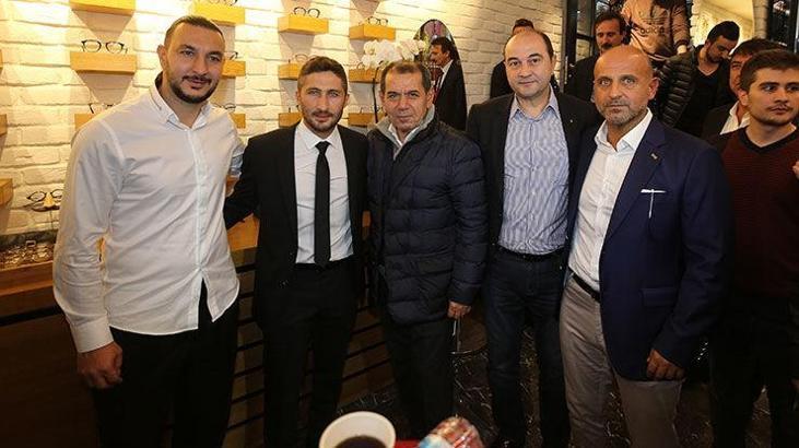 Sabri Sarıoğlu, optik dükkanı açtı