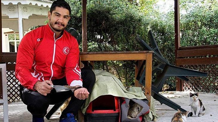 Taha Akgül: Hedefim Tokyo'da yeniden şampiyon olmak
