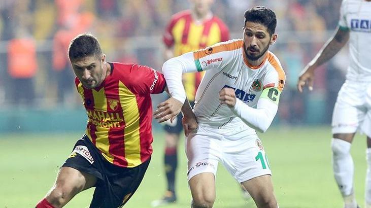 Galatasaray'da Belhanda'nın alternatifi Emre Akbaba!