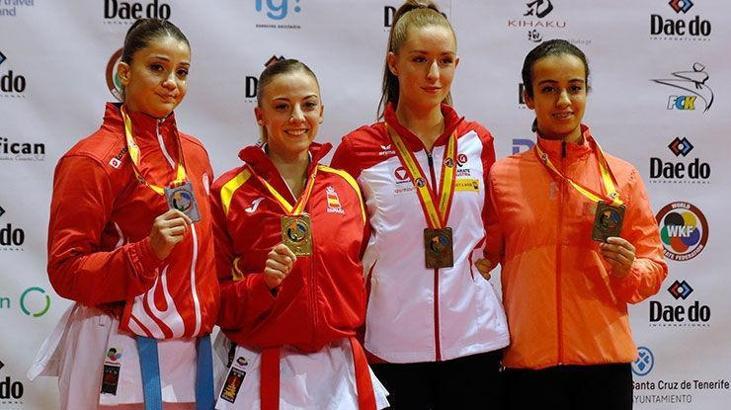 Düzce Belediye Spor sporcusu Dilara Bozan karatede Dünya 2. si oldu