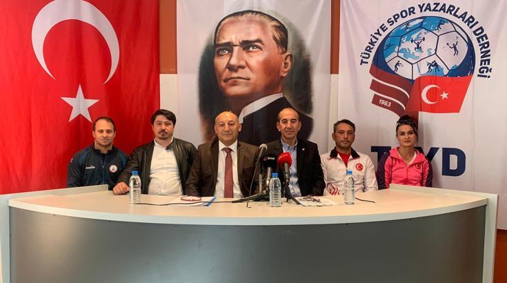 Talat Ünlü, Türkiye Halter Federasyonu'na başkan adayı olduğunu açıkladı
