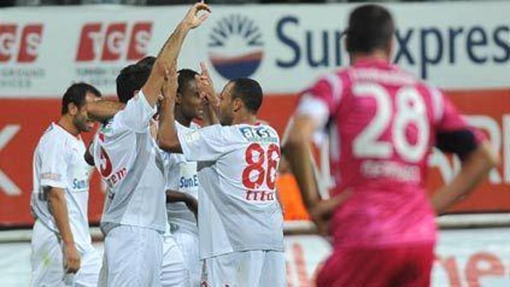 Antalya Paşa Paşa kazandı: 3-1