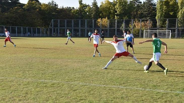 Kocasinan'da uluslararası futbol turnuvası başladı