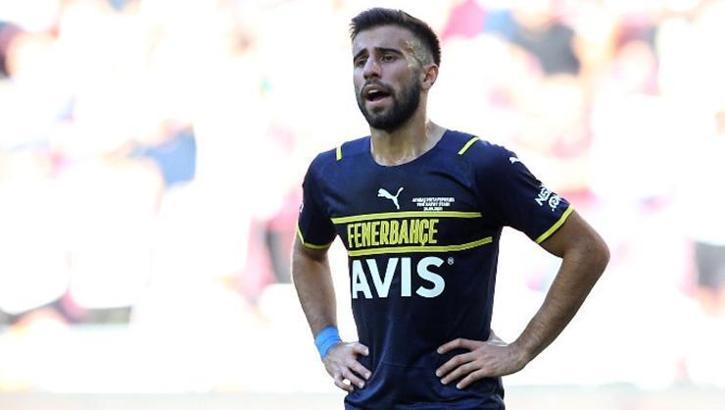 Fenerbahçeli futbolcu Rossi'de sıra geldi Avrupa'ya!