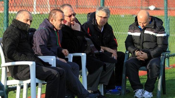 Gençler'de rota Fener'e döndü