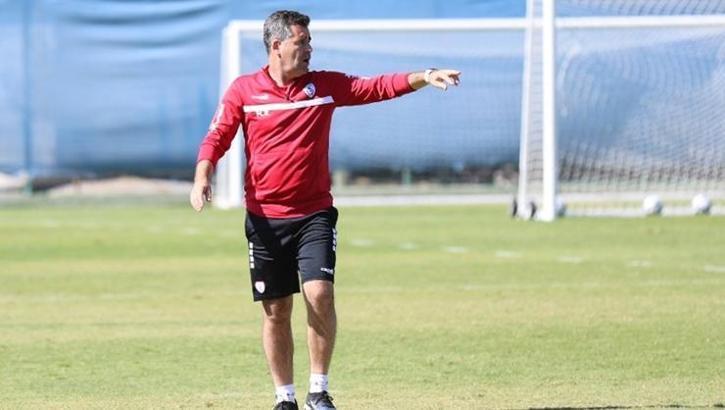 Altınordu Teknik Direktörü Hüseyin Eroğlu: Ümraniyespor'u yenmek zorundayız