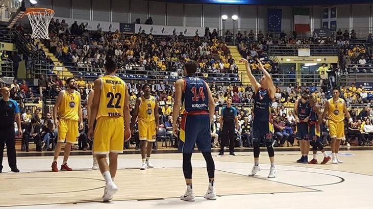 Fiat Turin: 92 - MoraBanc Andorra: 86