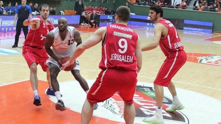 Banvit son maçı aldı: 93-79