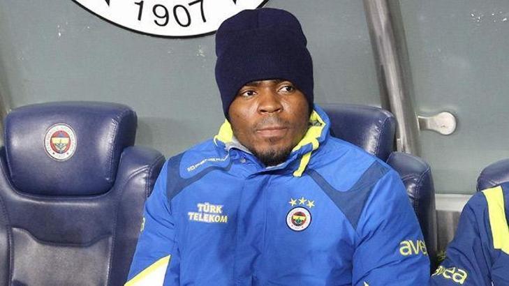 Emenike'ye acı haber